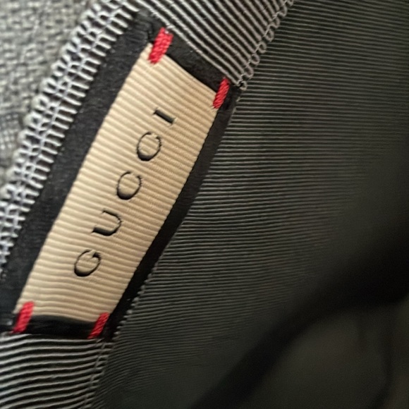 New authentic Gucci GG supreme bucket hat - Picture 8 of 13